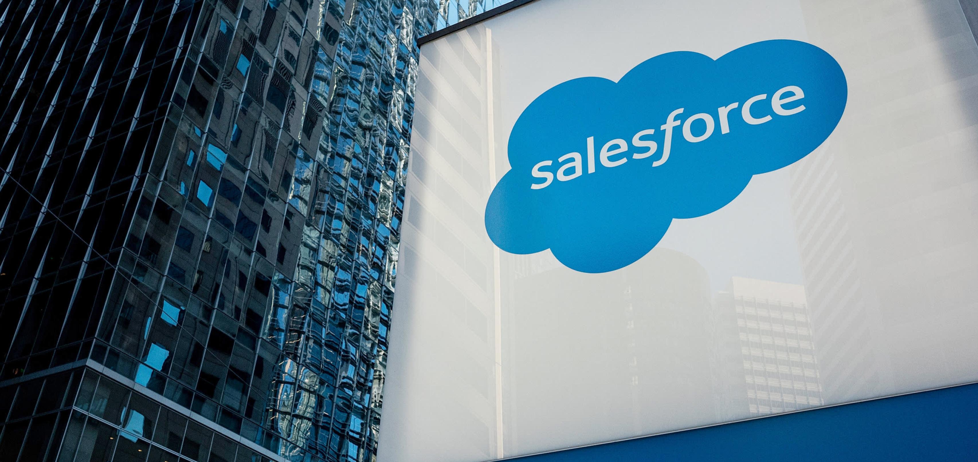 Salesforce_startups