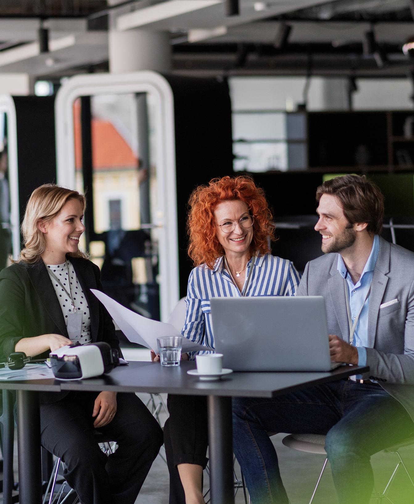 de_expertise_ki_beratung_04_text-with-image