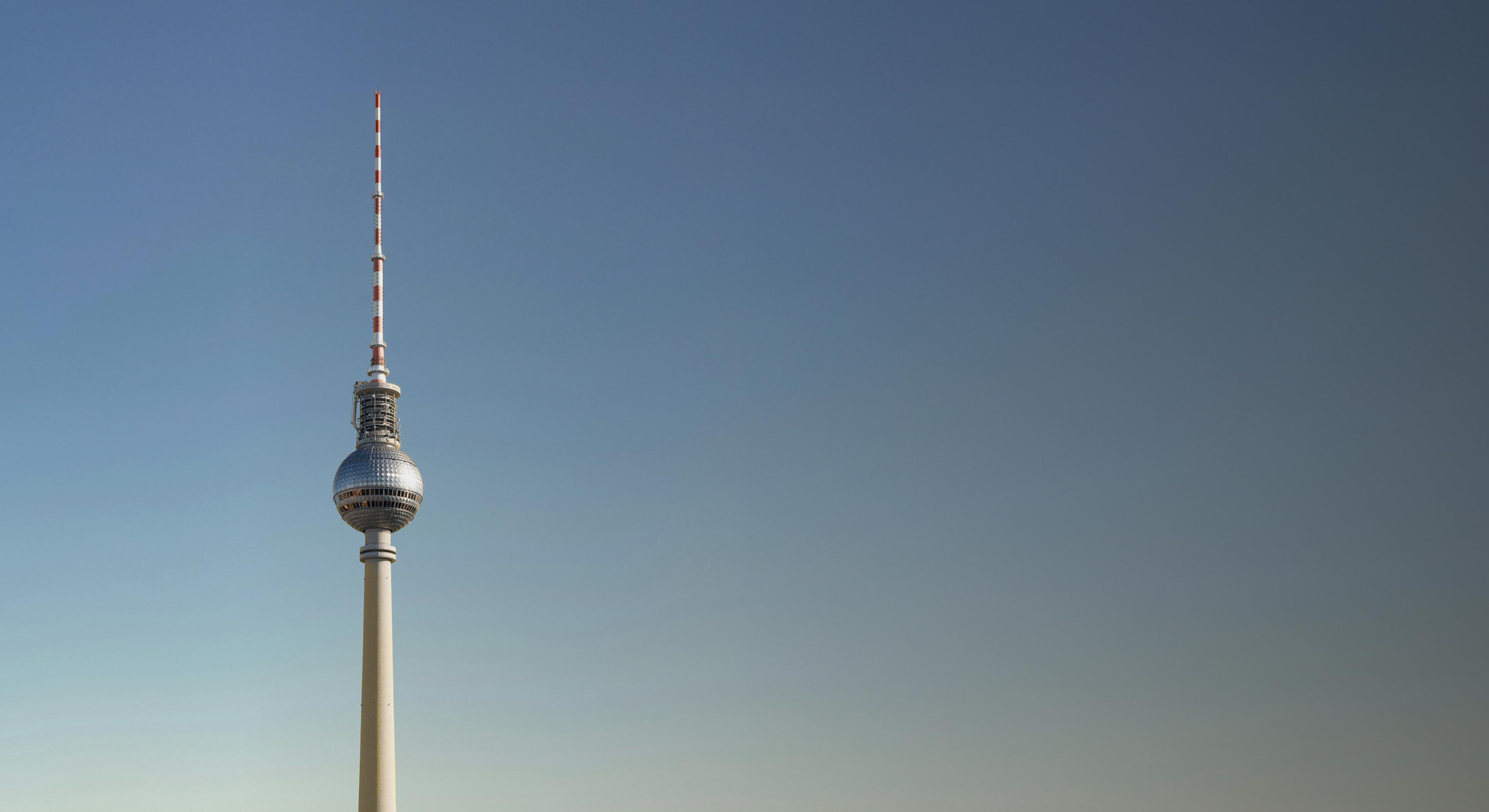 de_expertise_computer-vision_entwicklung_03_cta-with-blur