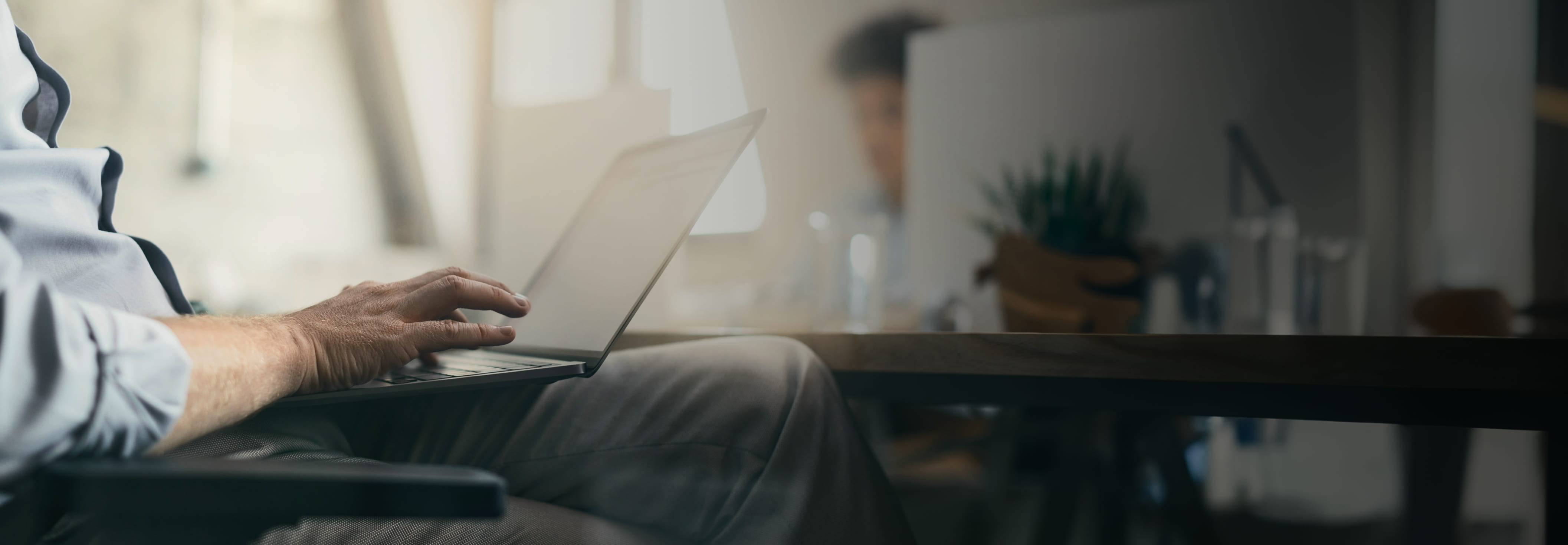 uk_cto-as-a-service_02_cta-with-blur