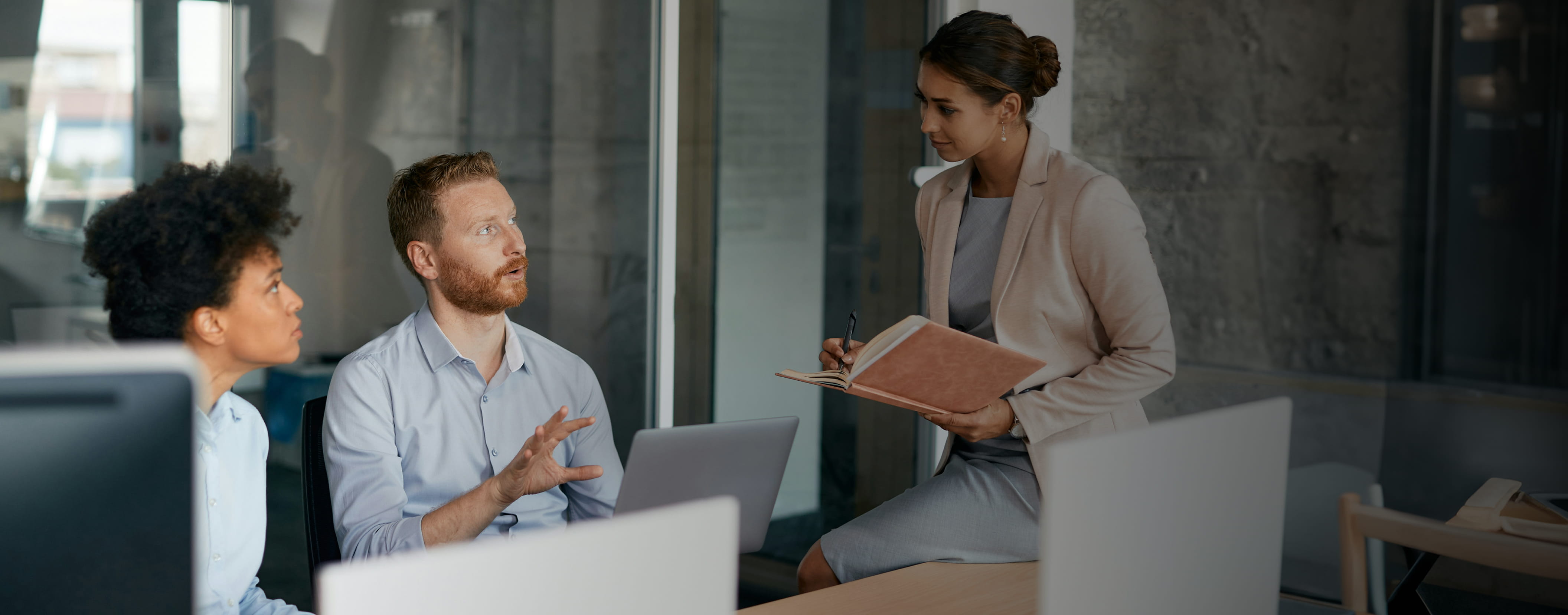 uk_cto-as-a-service_03_cta-with-blur