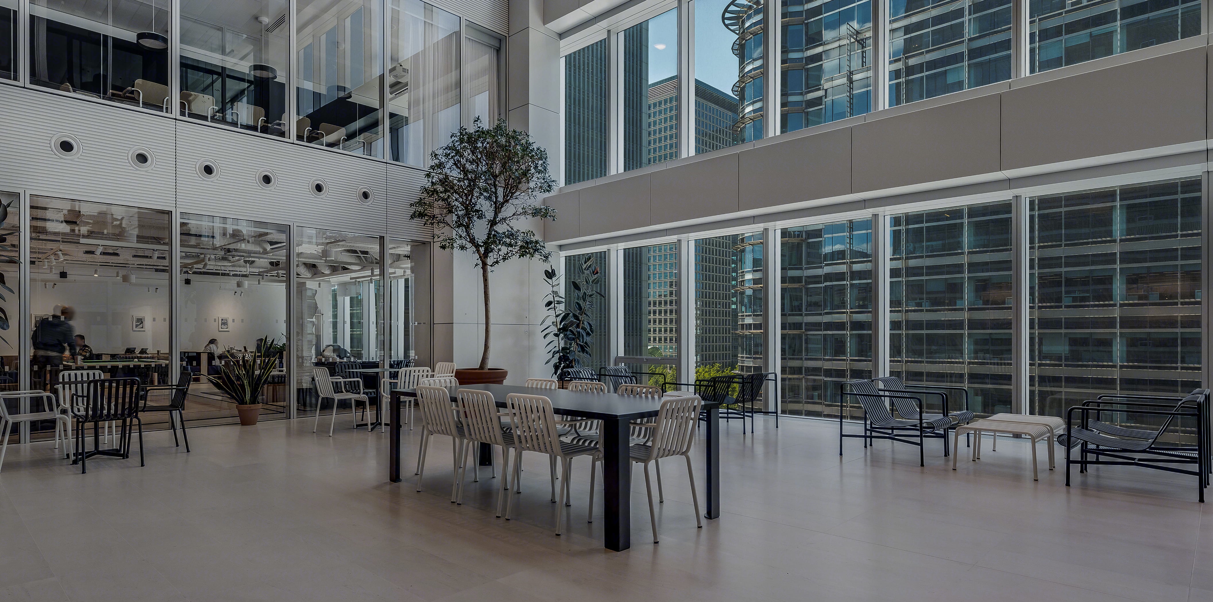 uk_healthcare_web-development_03_cta-with-blur