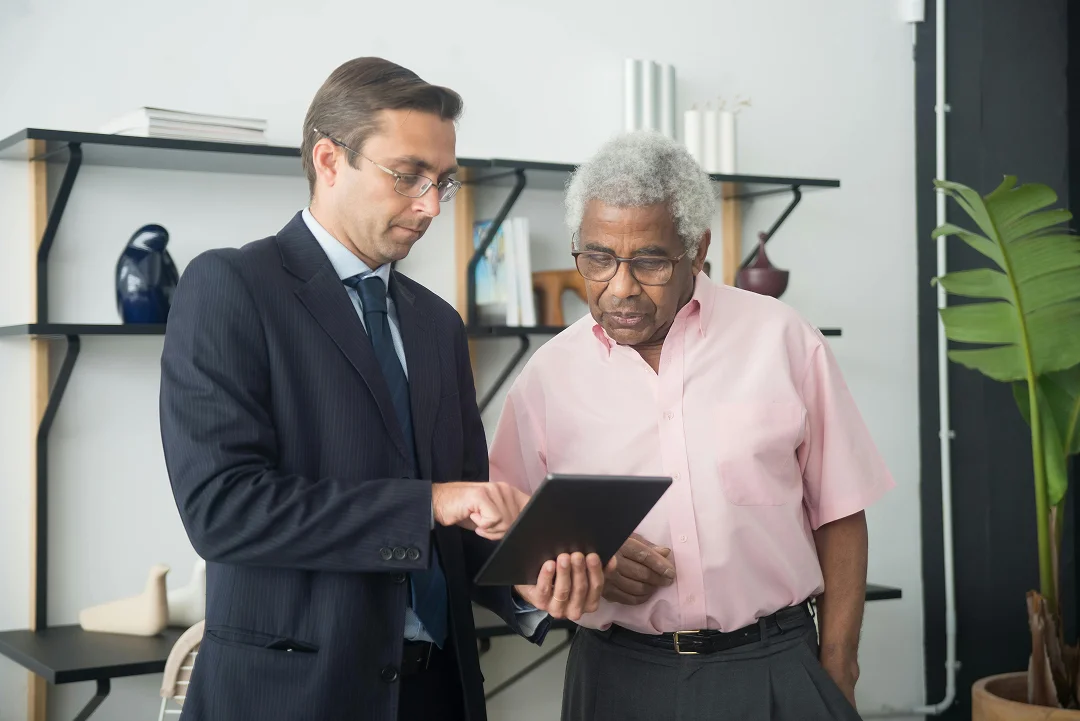 10_Digitally_transforming_your_insurance_company_3840kh2180_thumbnail