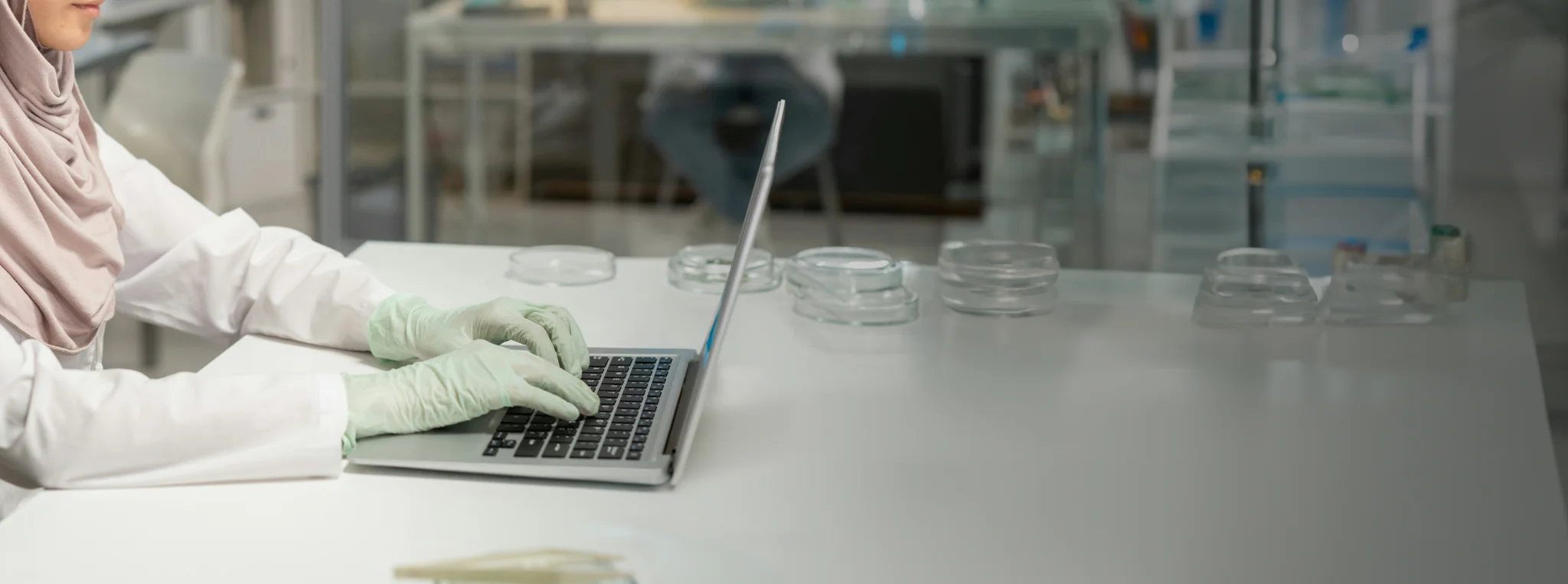 healthtech_development_01_cta-with-blur