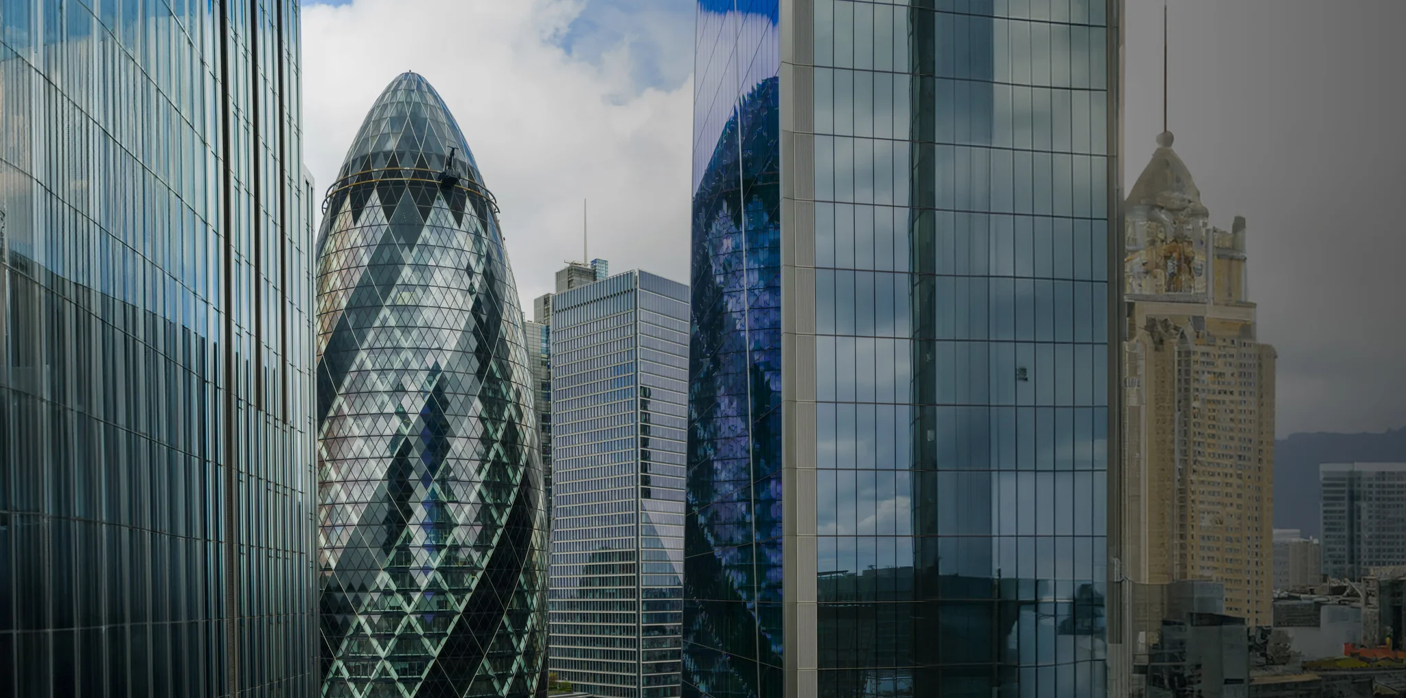 uk_consulting_product-discovery-workshop_04_cta-with-blur-min